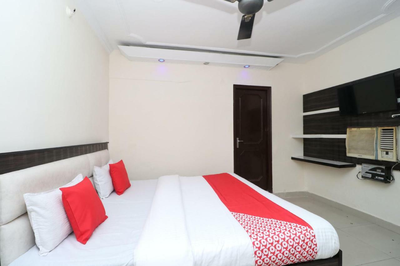Oyo 37721 Hotel Kings Pathānkot Exterior foto
