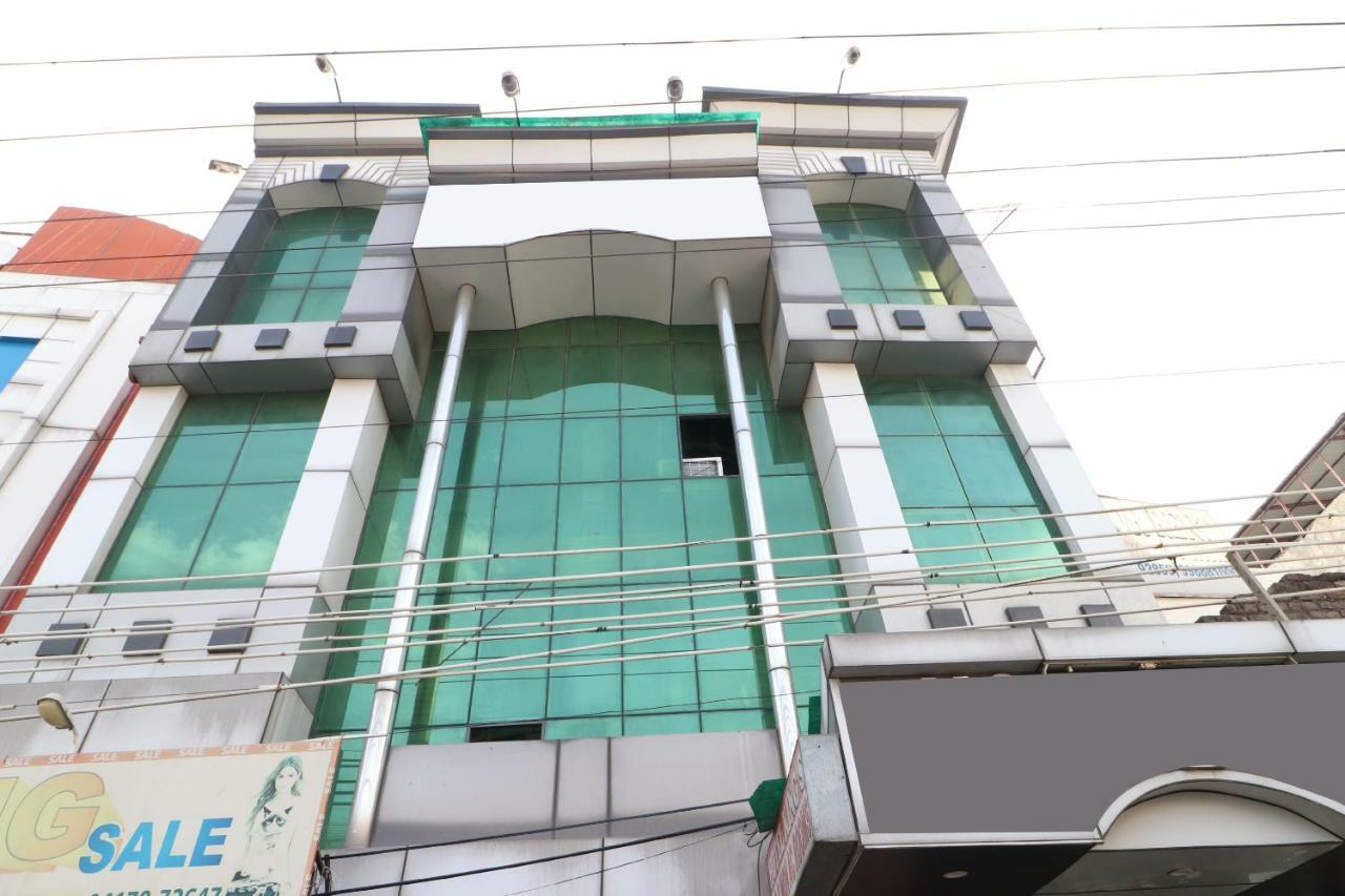 Oyo 37721 Hotel Kings Pathānkot Exterior foto